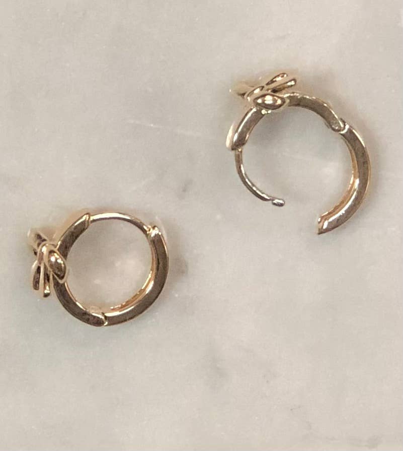 Clay and Trinkets - Bow Huggie Hoops