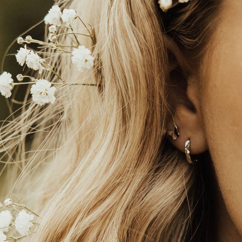 Mauve Jewelry Co. - Sydney Hammered Hoops