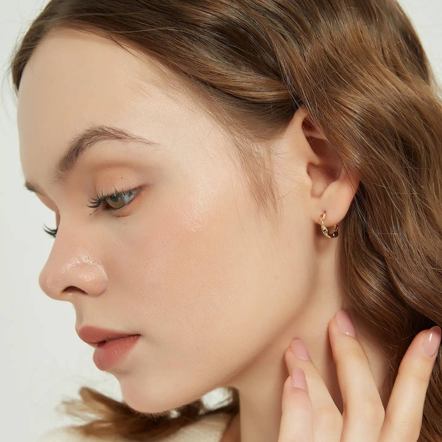 Melange Blanc - Ariel twisted huggie hoop earrings, twist hoop earrings