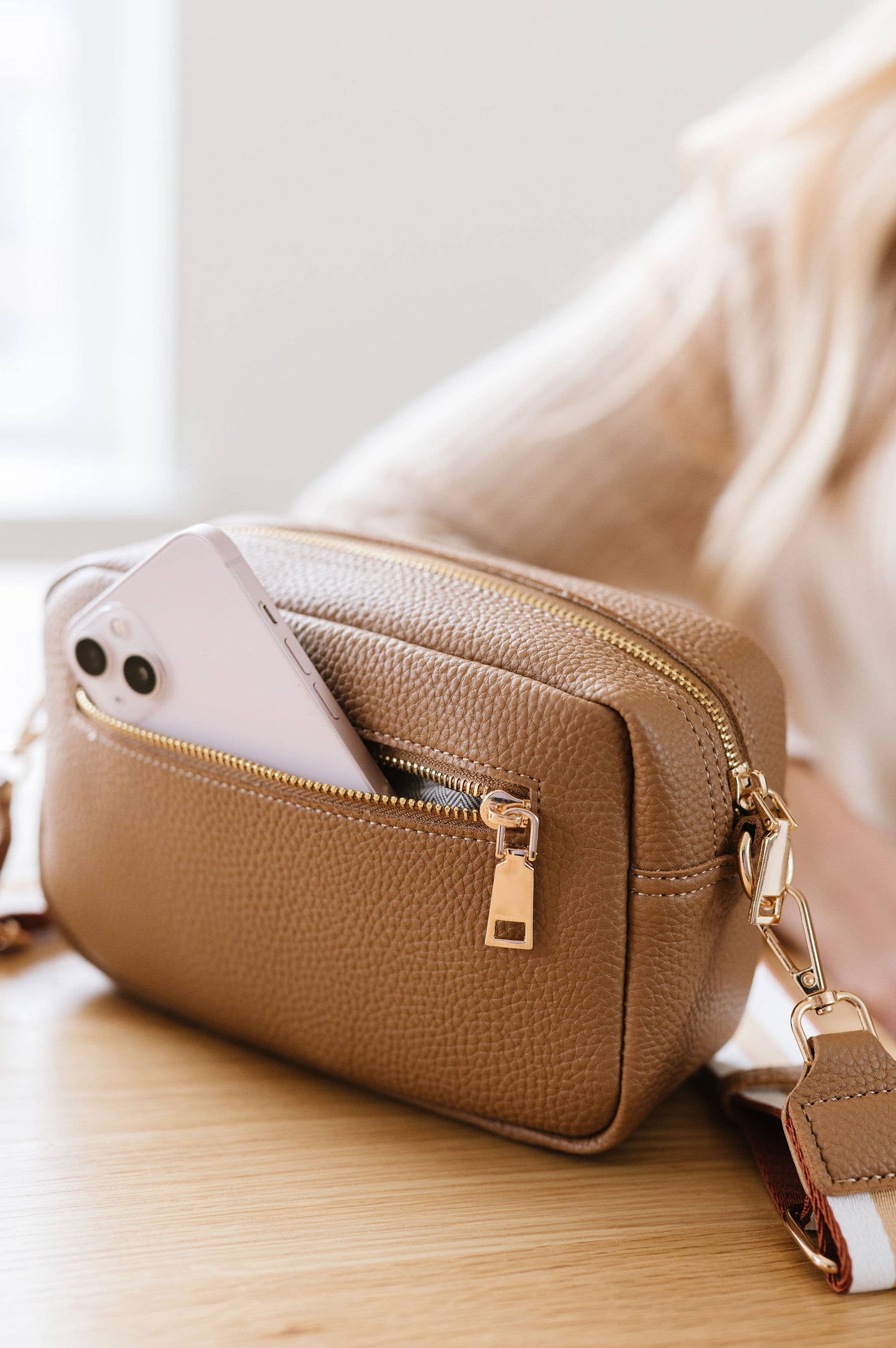 modern and chic - Willow Crossbody Belt Fanny Waist Sling Purse Bag