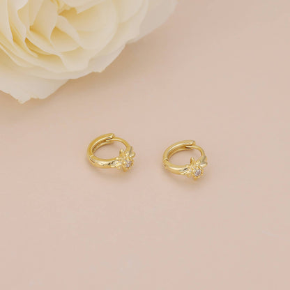 Melange Blanc - E168 star huggie earring, star huggies, star hoop, starburst