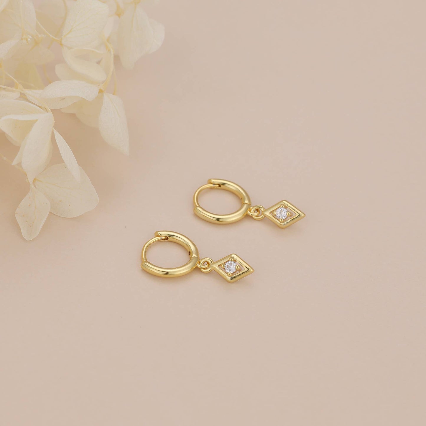 Melange Blanc - E181 dangle hoop earring, dangle earring, gold dangle