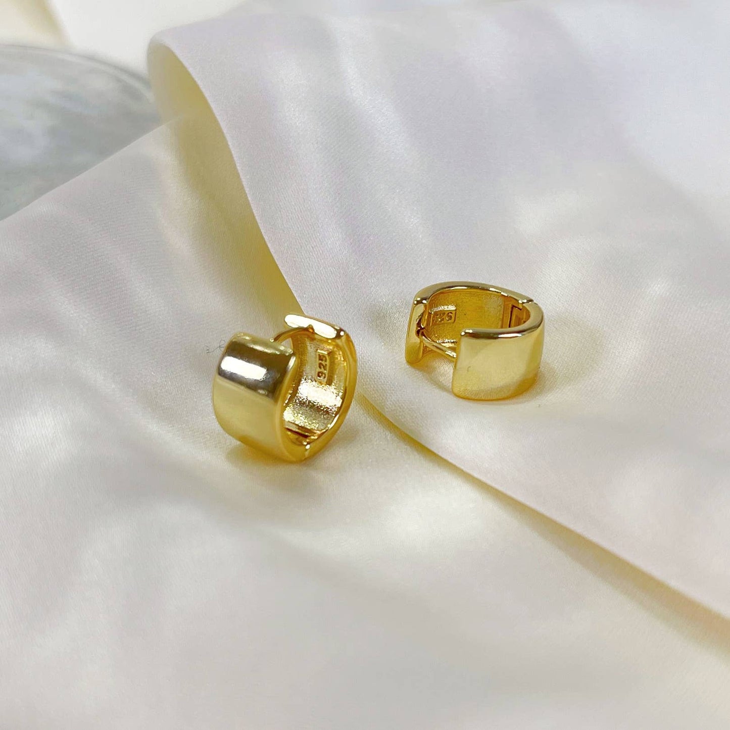 Melange Blanc - E233 wide huggie hoops, gold wide huggie, gold hoops