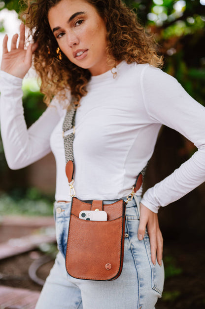 modern and chic - Robyn Crossbody Phonecase Concert Sling Bag