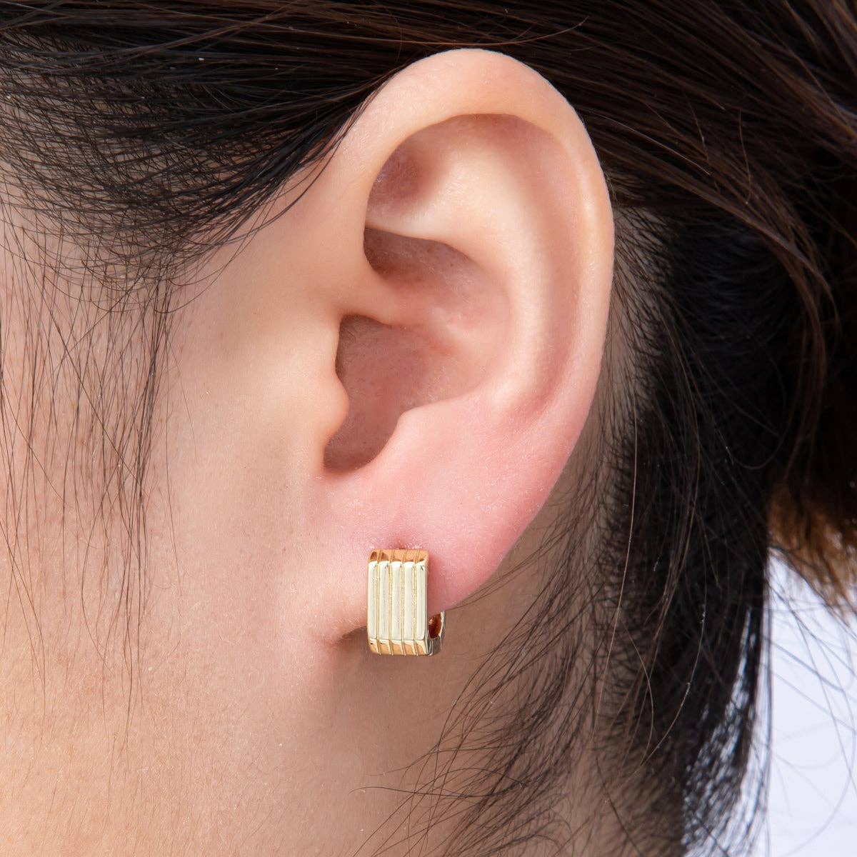 Aim Eternal - 14K Gold Filled 11mm Lined Ribbed Square Cartilage Huggie Earrings | Earrings-00166
