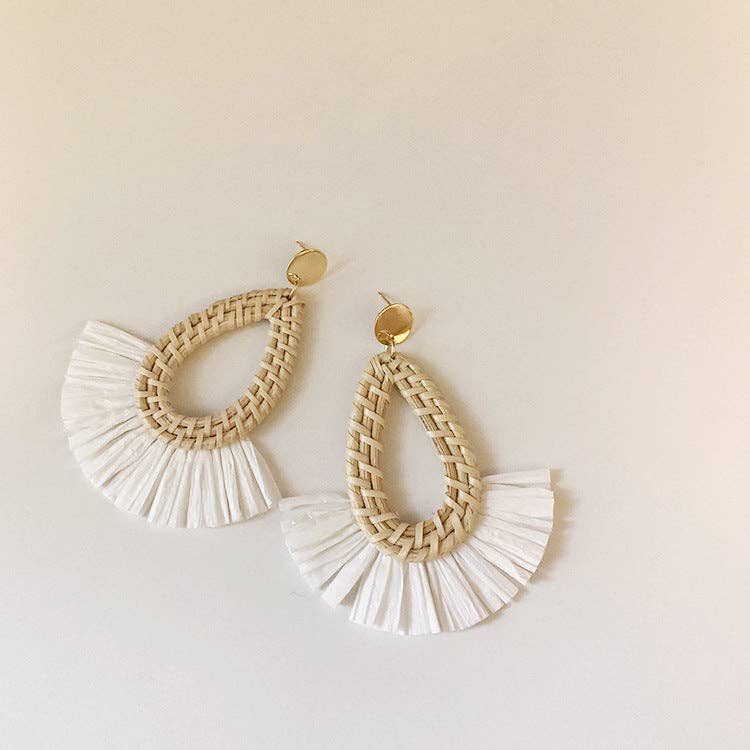 Dipped Shop - Scalloped Tassel Rattan Vacation Earrings DPJE1716
