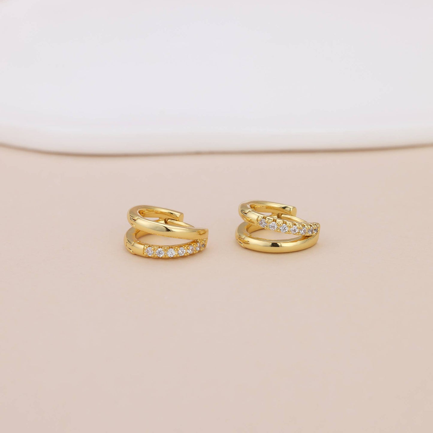 Melange Blanc - E182 double hoop huggie earring, double hoop earring