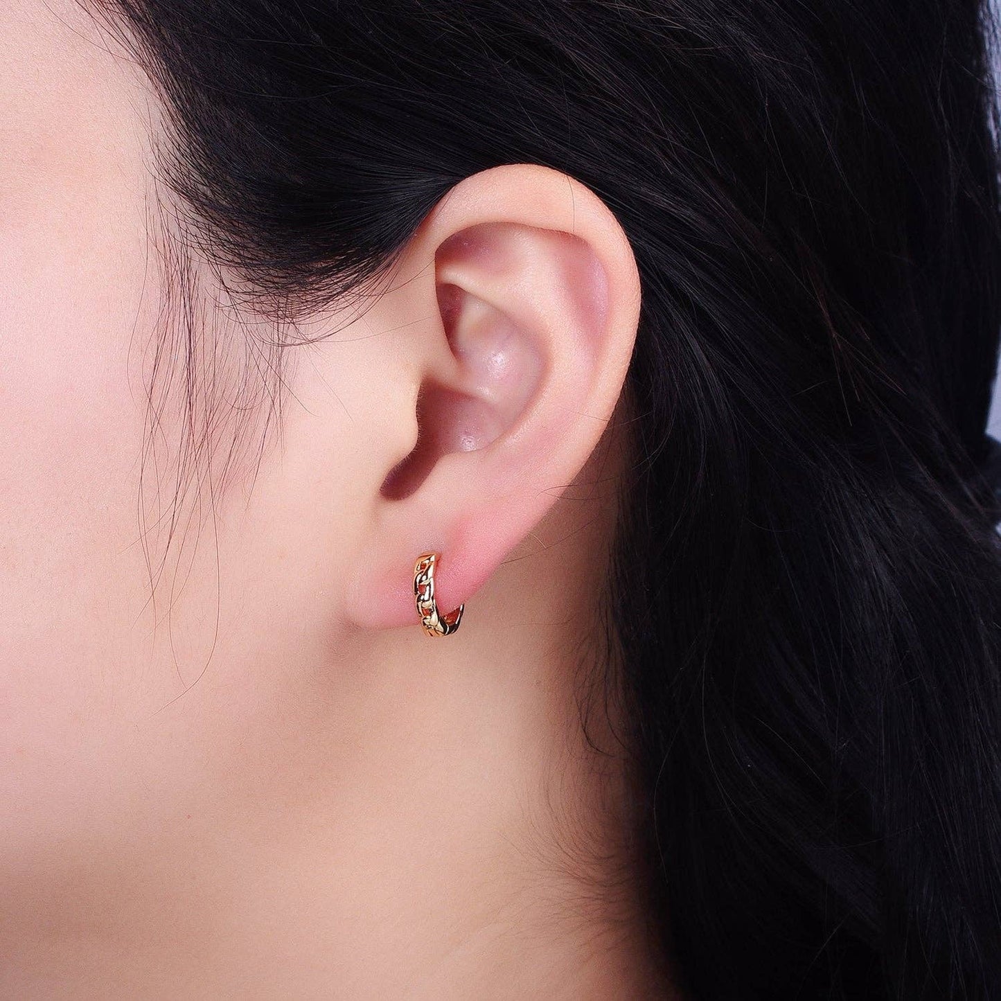 Aim Eternal - Dainty Gold Curb Link Chain Minimalist Huggie Earrings