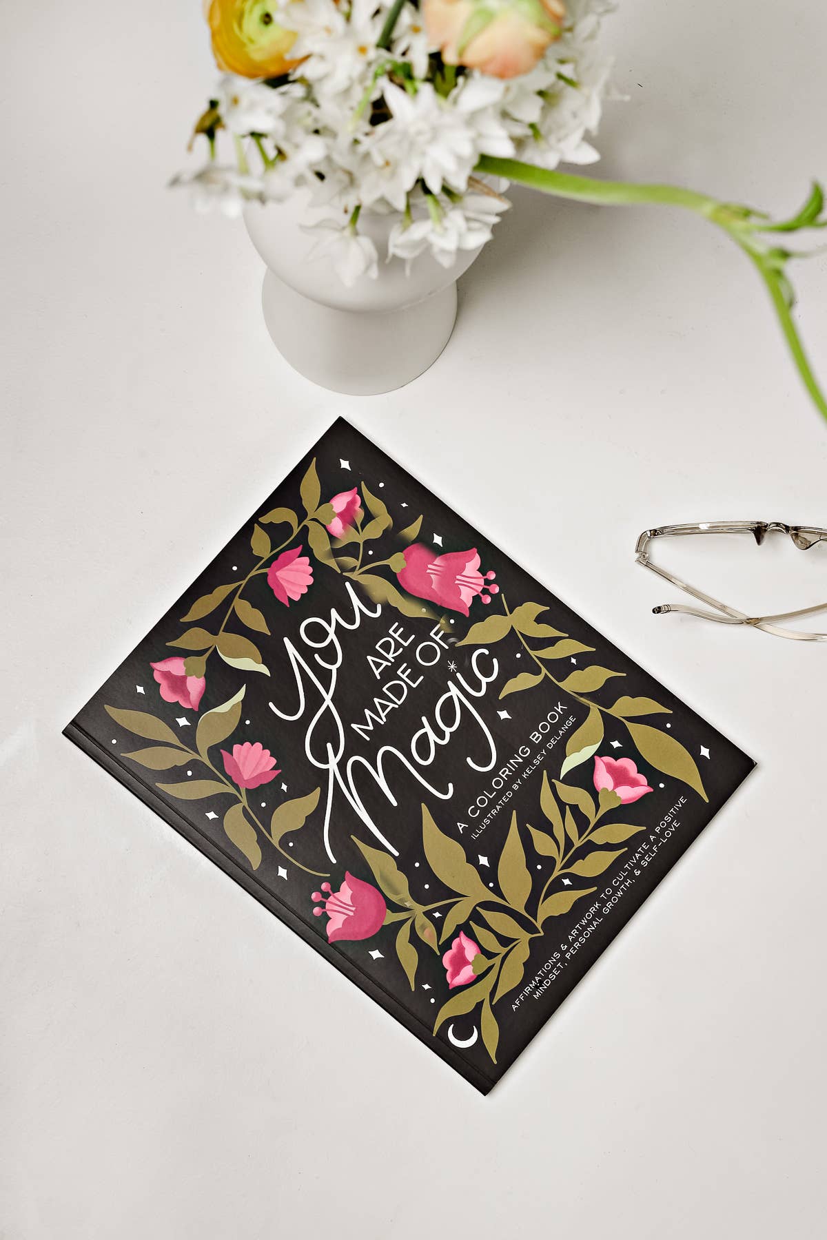 Blue Star Press - You are Made of Magic: Coloring book with Affirmations