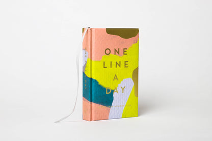 Chronicle Books - Modern One Line a Day