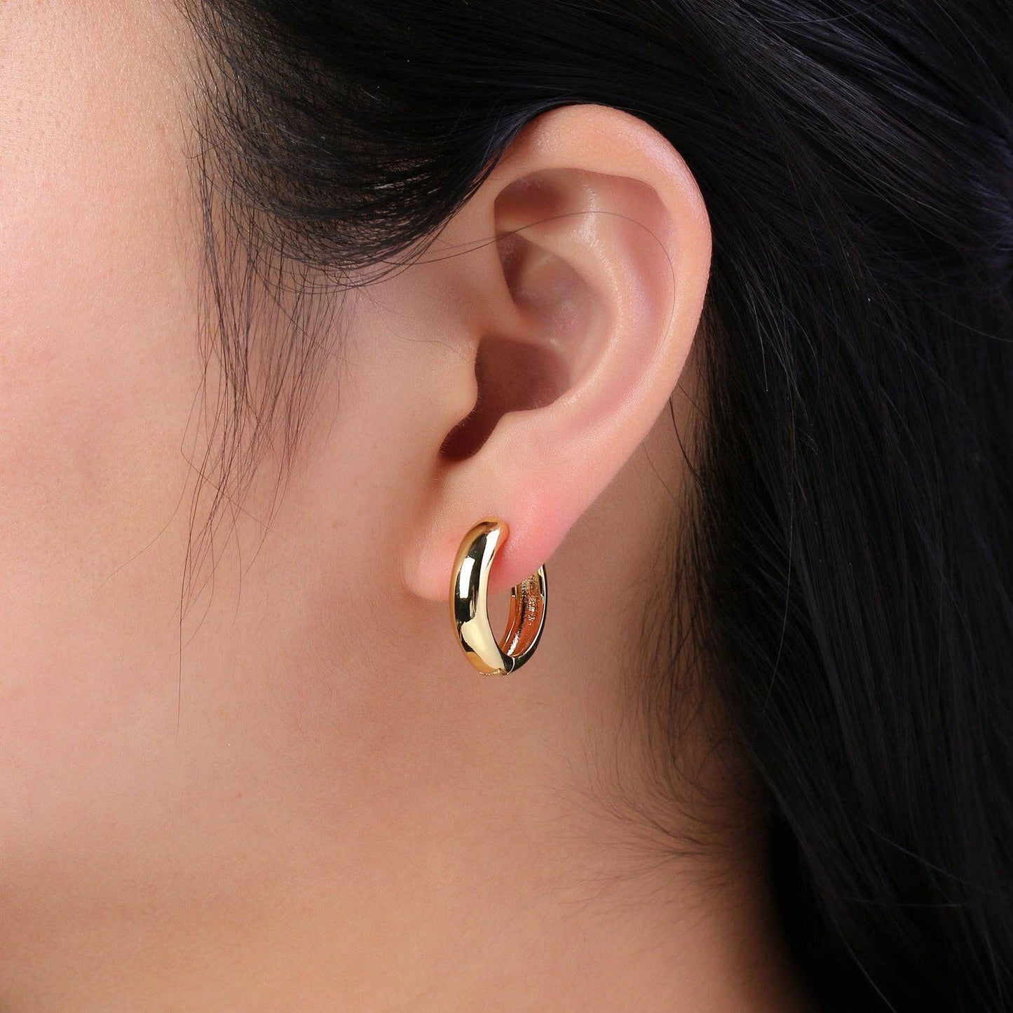 Aim Eternal - Dainty Gold Hinged Huggie Earrings Hoop Earrings T364 T365