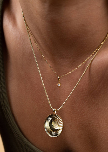 JaxKelly - Tiny Star Necklace - 18k Gold Plating