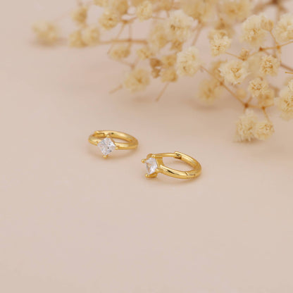 Melange Blanc - E183 huggie earring, diamond hoops, Diamond Huggie Earring