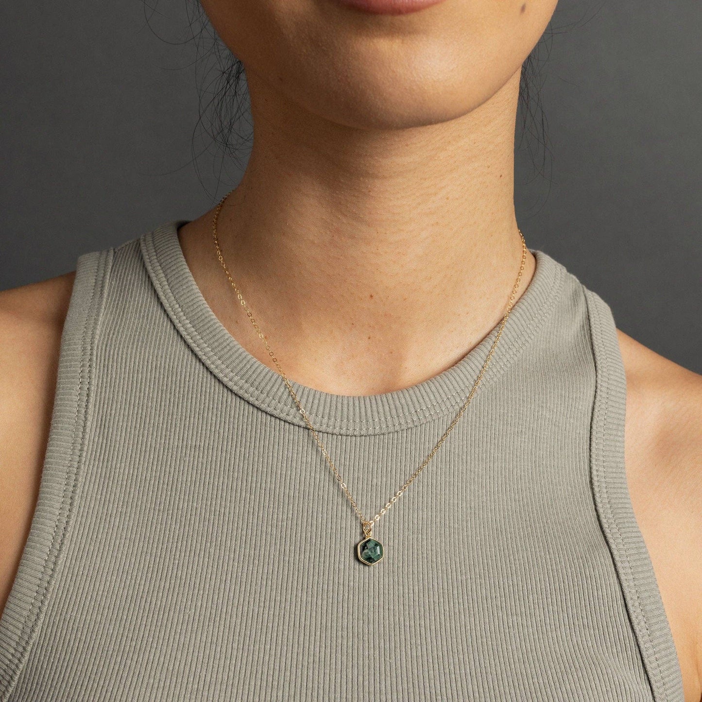 Soul & Little Rose - Emerald Hexagon Pendant Gold Necklace