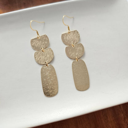 Spiffy & Splendid - Elizabeth Earrings - Gold // Jewelry, Gifts