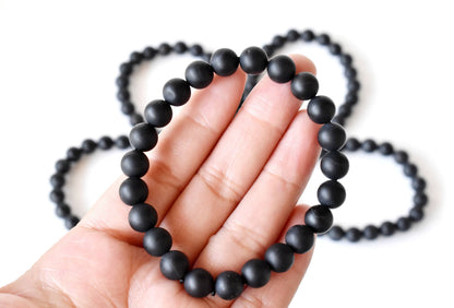 Soothing Crystals - Matt Black Onyx Bracelet (Focus and Growth)
