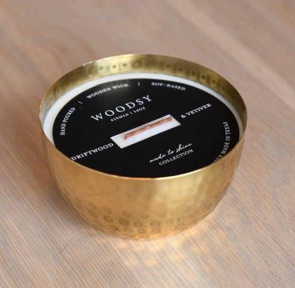 Woodsy Homelife - Driftwood & Vetiver-Solid Brass 14oz Pure Soy Candle