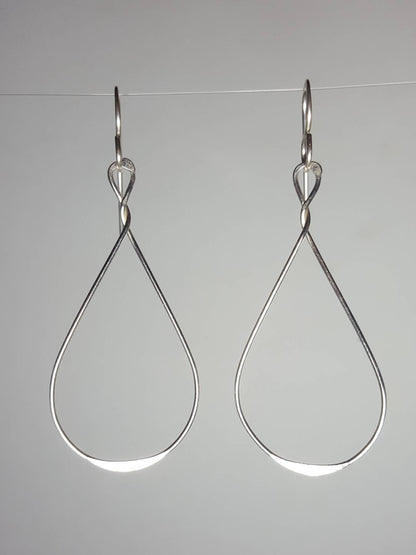 ER395 Ken’s handcrafted jewelry - Sterling Silver Twist/Medium Tear Drop