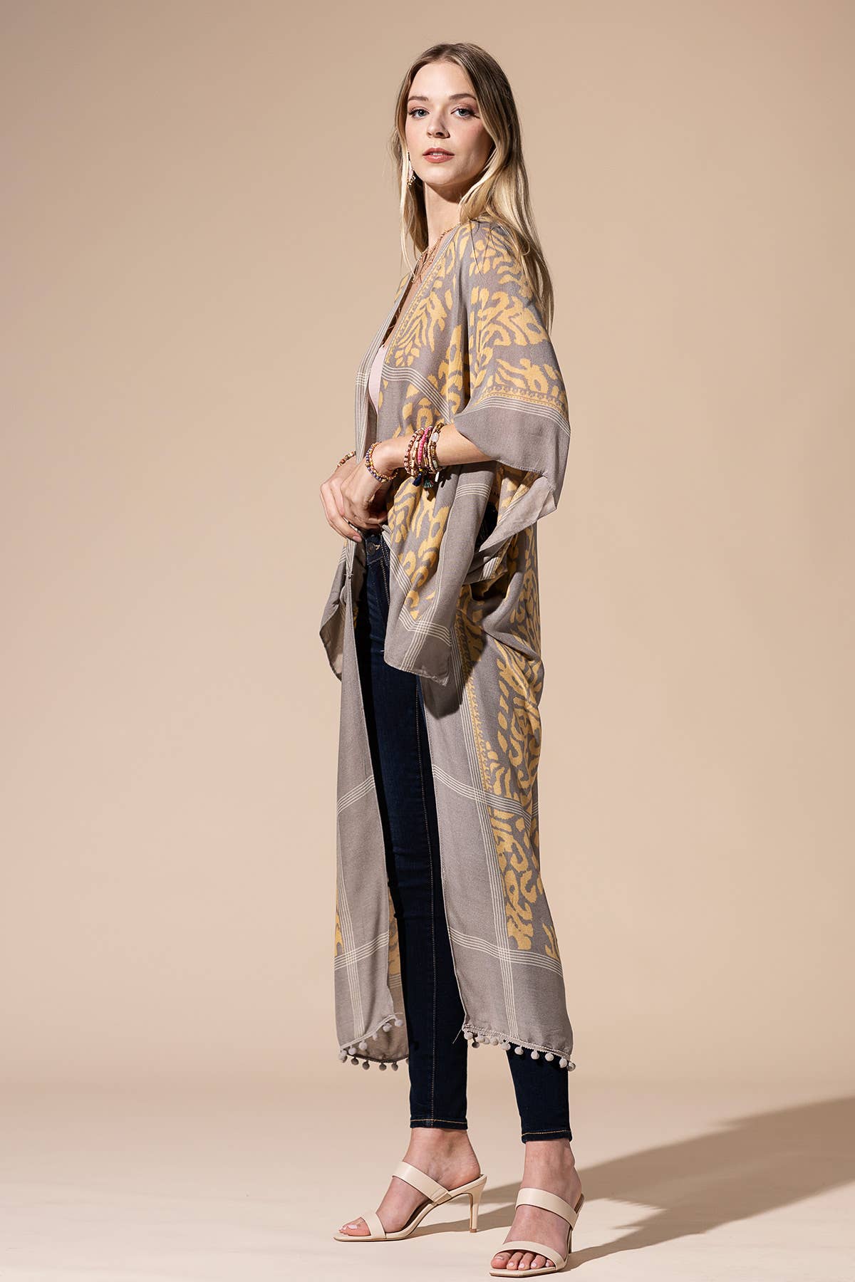 Urbanista - Damask Print Kimono with Sleeves