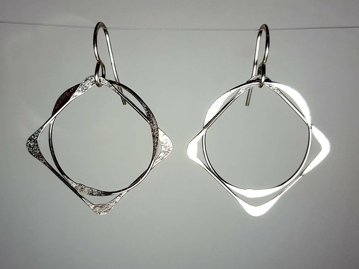 ER347 Ken’s handcrafted jewelry - Sterling Silver Large Square & Circle