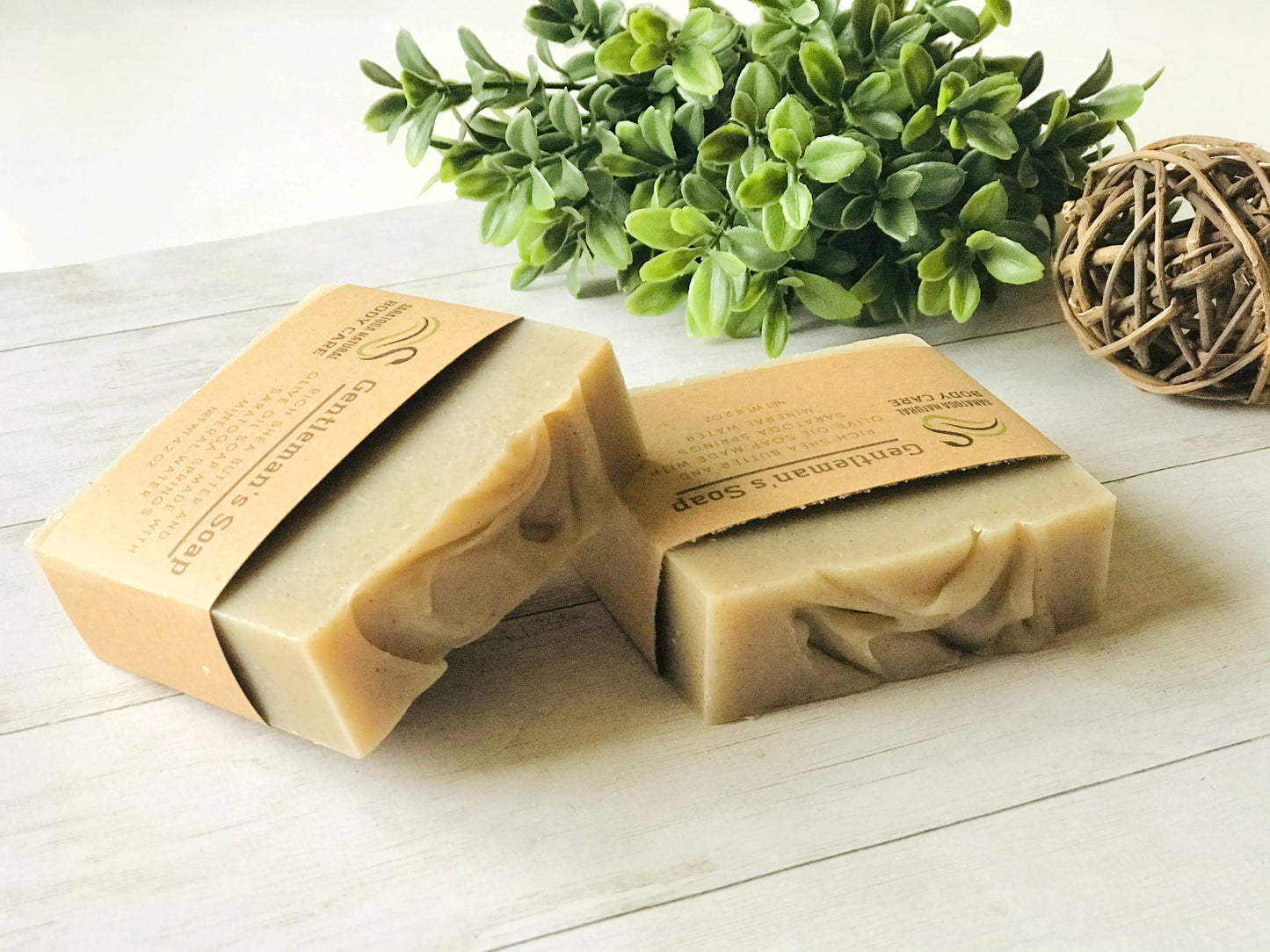 SARATOGA NATURAL BODY CARE LLC - Gentleman's Handmade Soap Bar VEGAN COLD PROCESS