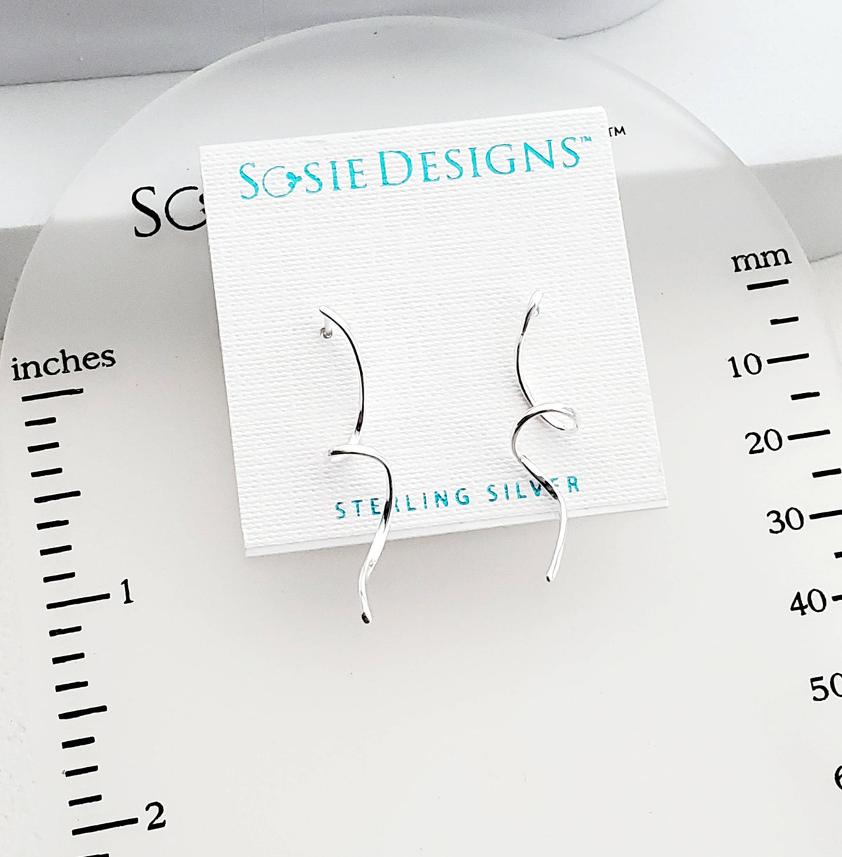 SD110 Sosie Designs - Silver Ribbon Twirl Studs