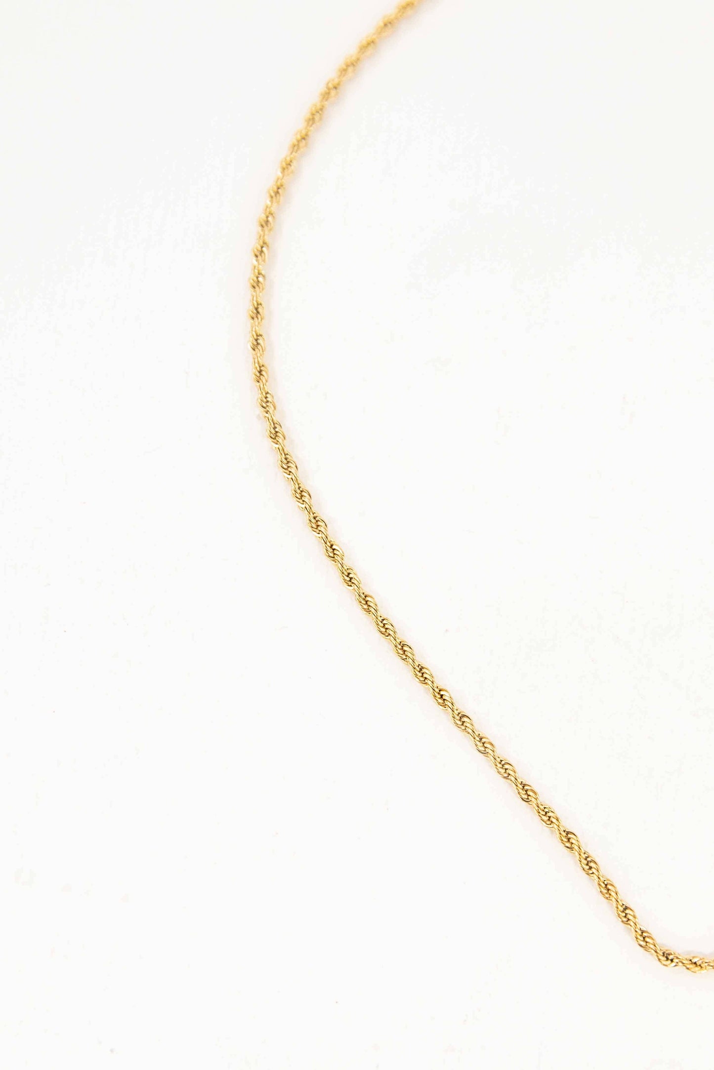 Lovoda - Twist Around Necklace | Gold (14K)