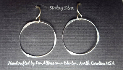 ER05 Ken’s handcrafted jewelry - Sterling Silver Earrings Large Circle
