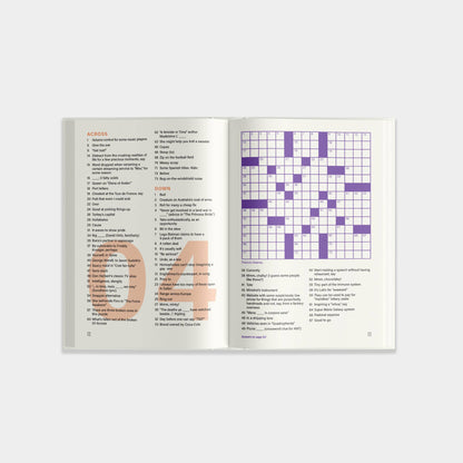 Blue Star Press - 100 Stress-Relieving Crossword Puzzles to Sharpen Your Mind