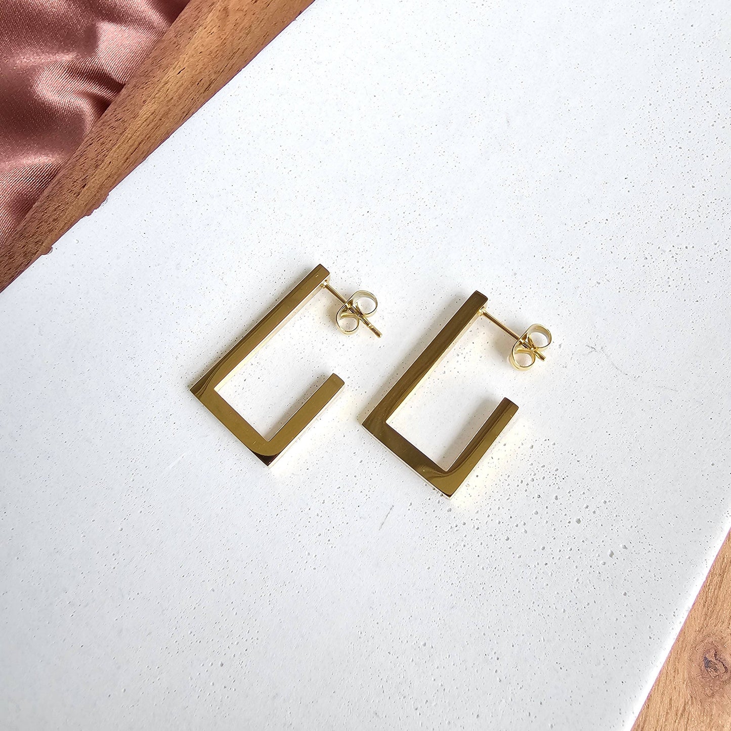 Spiffy & Splendid - Luxe Gold Goldi Hoops