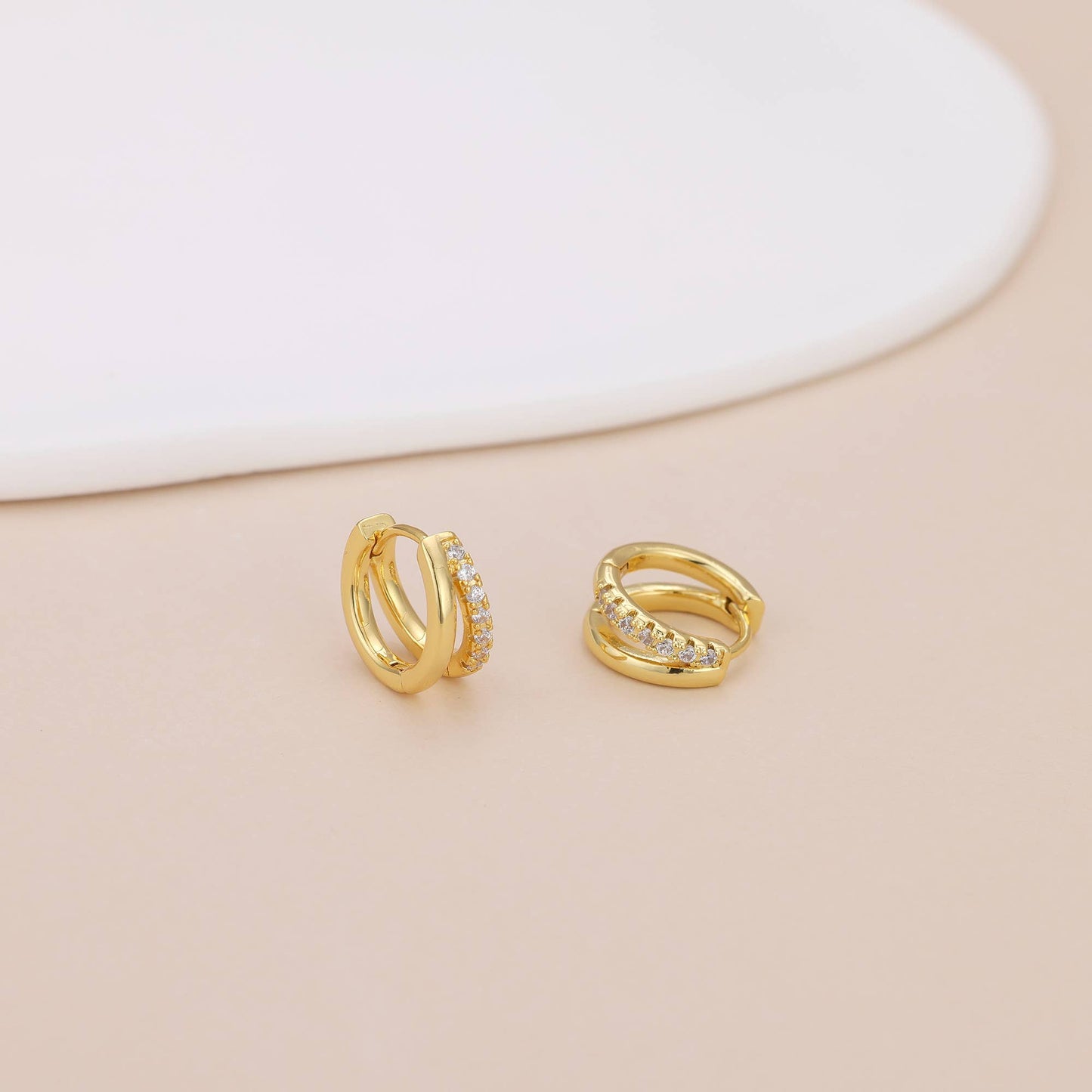Melange Blanc - E182 double hoop huggie earring, double hoop earring