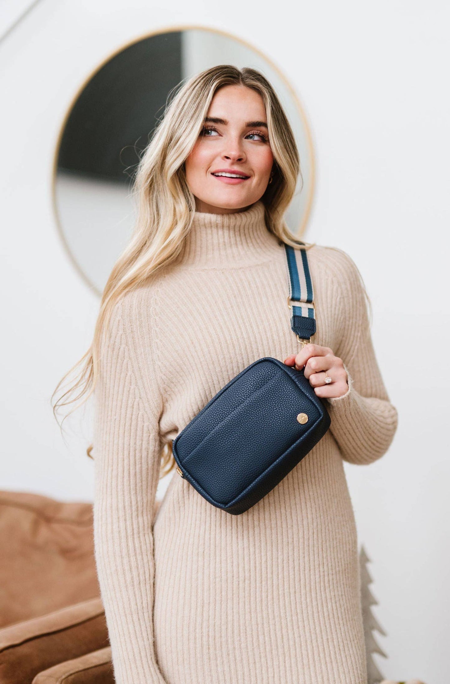modern and chic - Willow Crossbody Belt Fanny Waist Sling Purse Bag