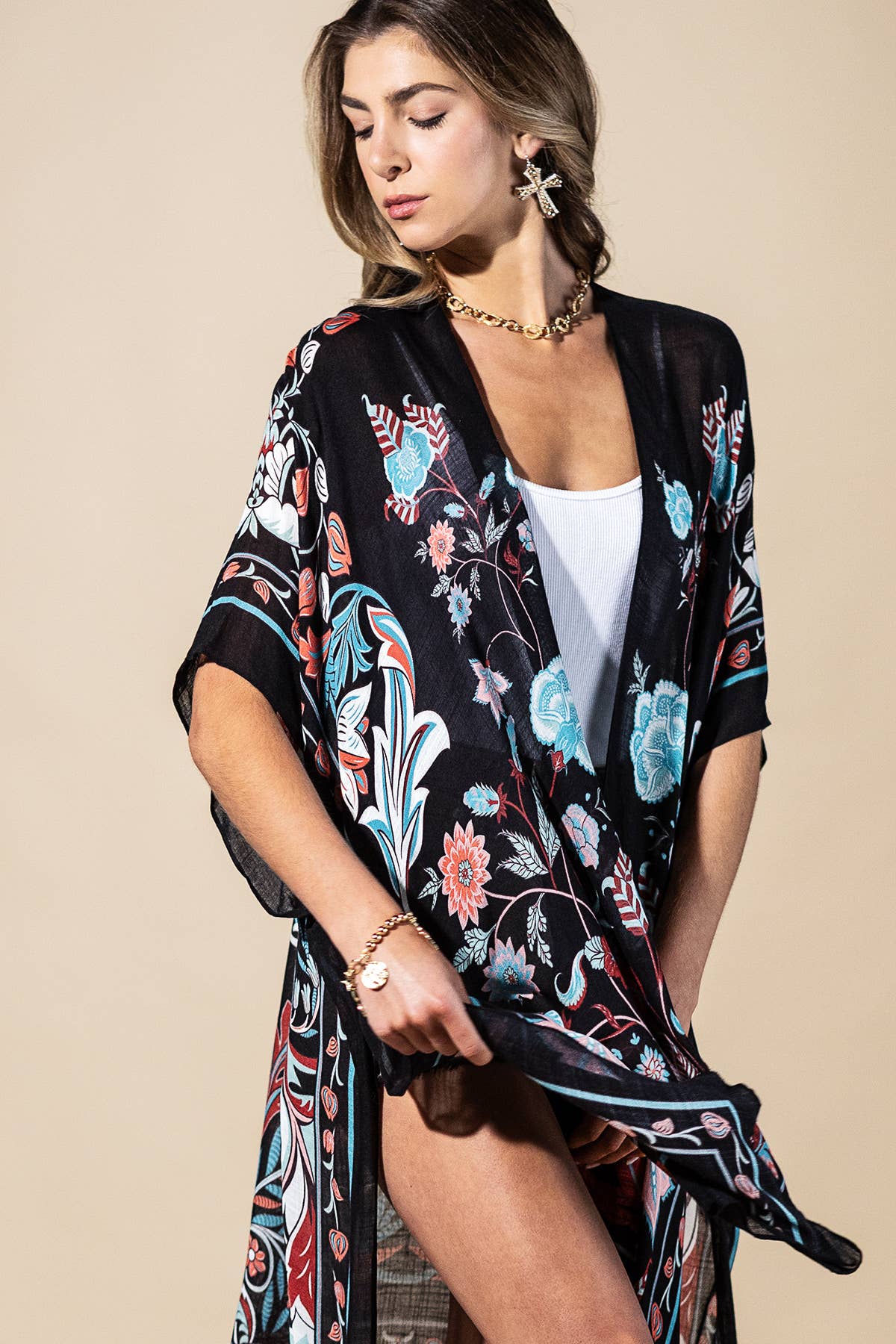 Urbanista - Midnight Vine Viscose Kimono