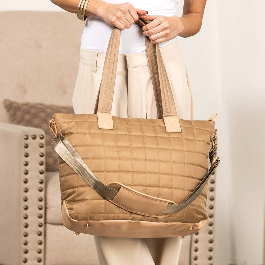 Aili's Corner - Mila Quilted Traveler Tote with Mini Clutch
