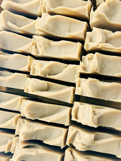 SARATOGA NATURAL BODY CARE LLC - Gentleman's Handmade Soap Bar VEGAN COLD PROCESS