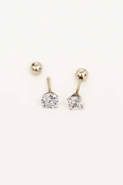 Lovoda - Classic Stone Stud Earrings | Silver