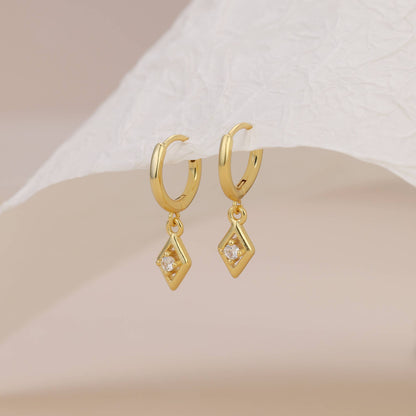 Melange Blanc - E181 dangle hoop earring, dangle earring, gold dangle