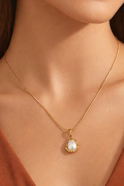 MA219 Mia Accessories - 18K Gold PVD Plated Stainless Steel Minimal Pearl Necklace – 7977