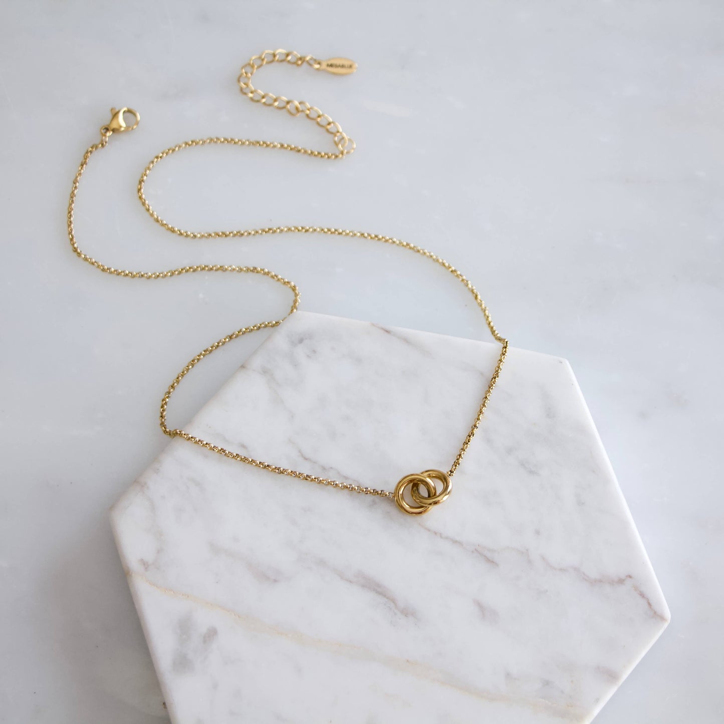 Mesa Blue - Interlock Necklace - Waterproof, PVD