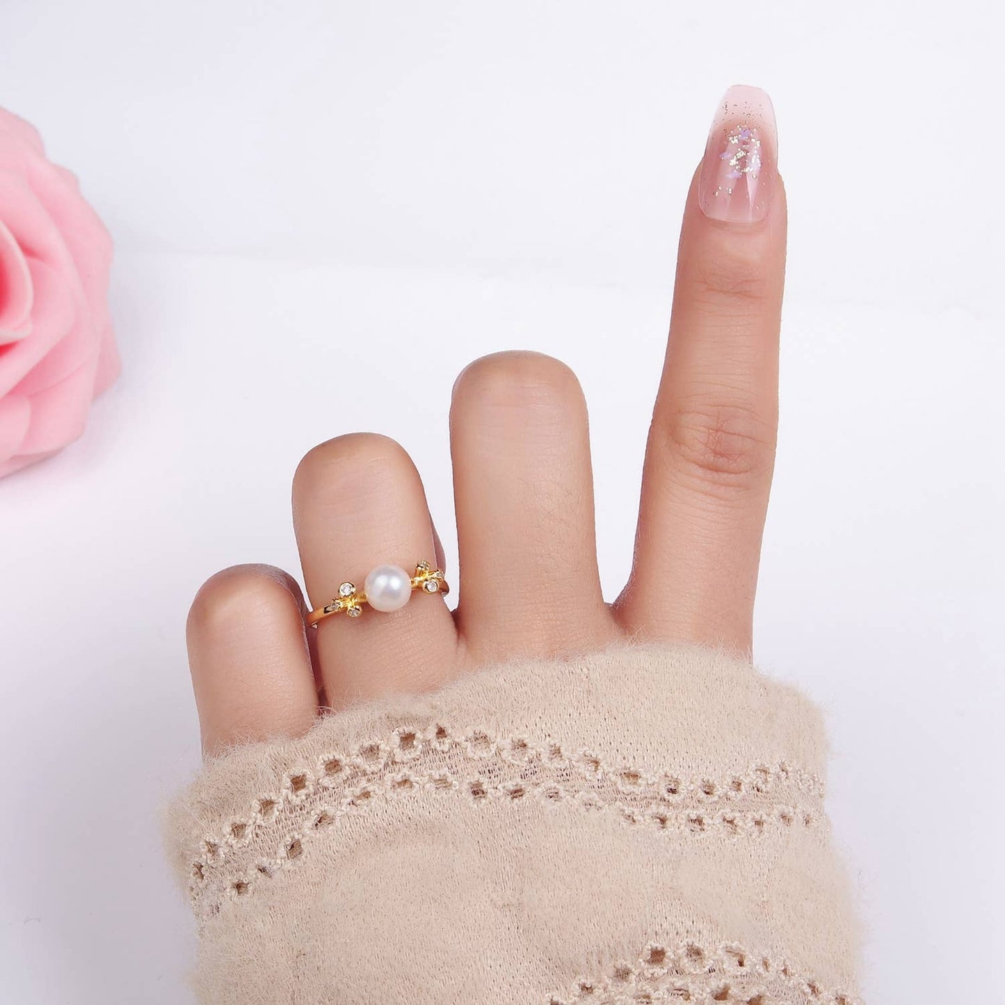 Aim Eternal - 14K Gold Filled Shell Pearl Solitaire Wrap Open Ring | O1317