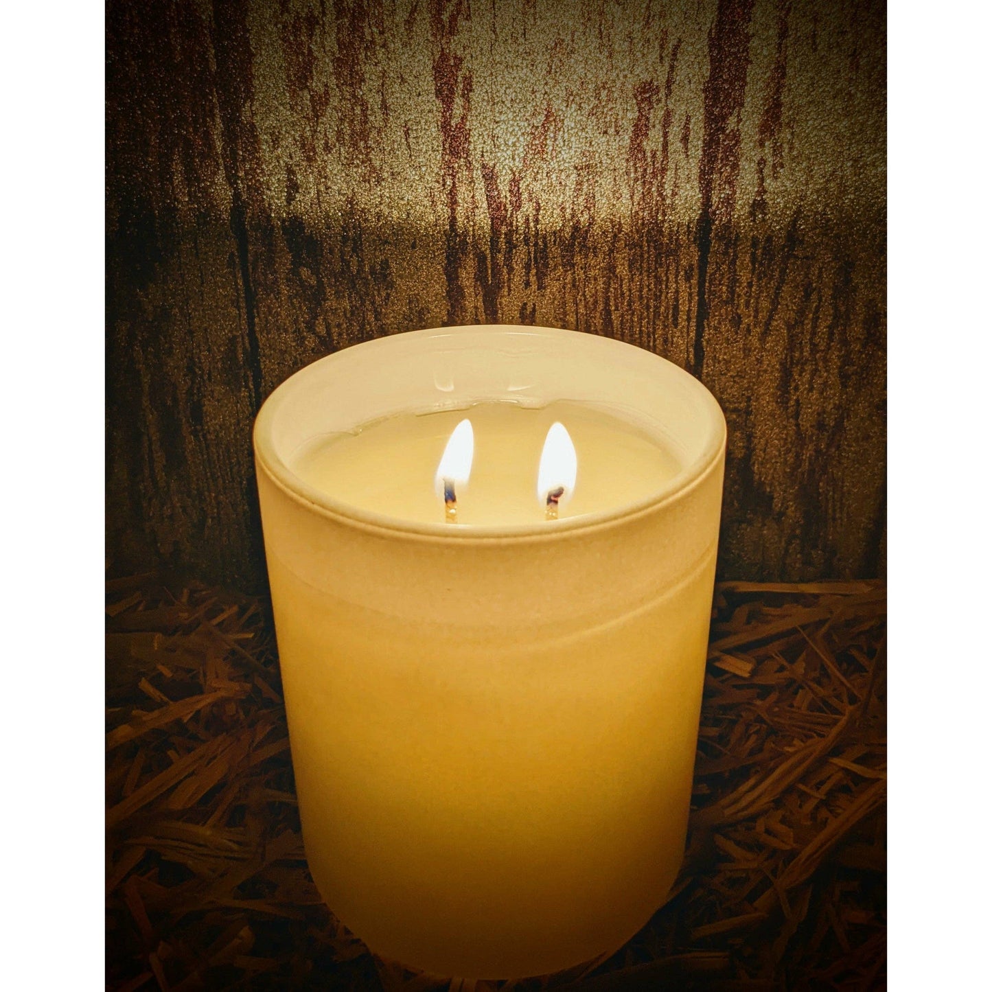 HC101 Honeydew Candle Co. - Sweater Weather 8 oz Candle