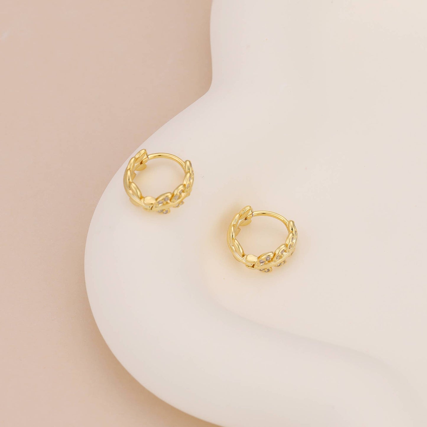 Melange Blanc - E043 gold leaf huggie earrings, leaf hoop earrings, huggies