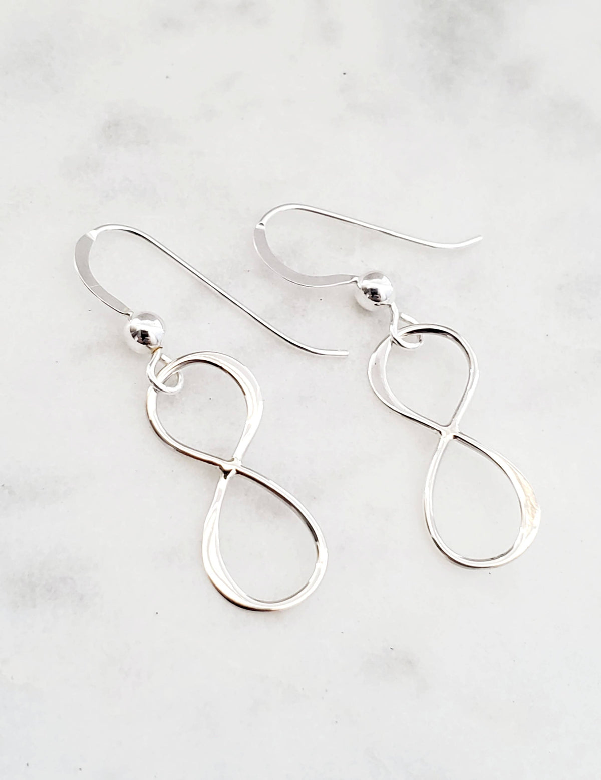SD108 Sosie Designs - Silver Infinity Earrings *