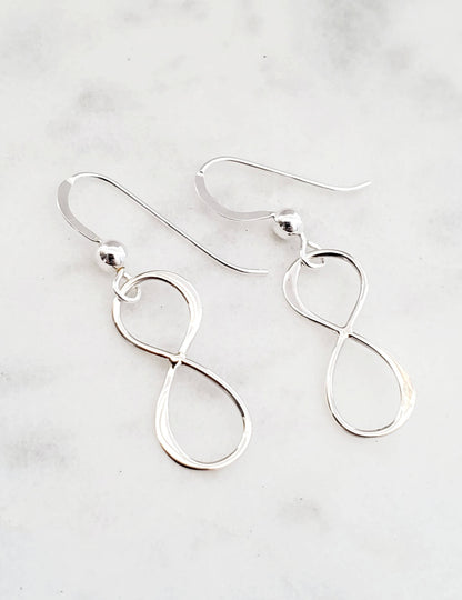 SD108 Sosie Designs - Silver Infinity Earrings *