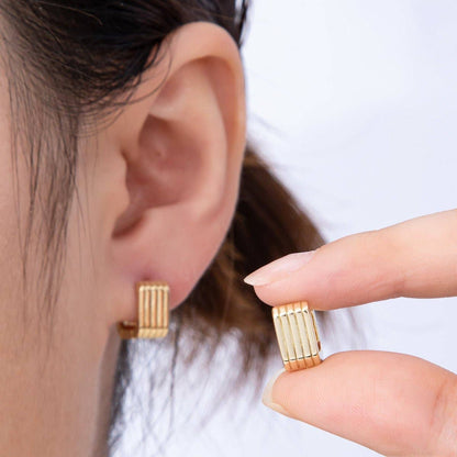 Aim Eternal - 14K Gold Filled 11mm Lined Ribbed Square Cartilage Huggie Earrings | Earrings-00166