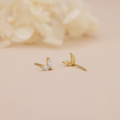Melange Blanc - E100 gold flower stud earring, gold stud, flower studs