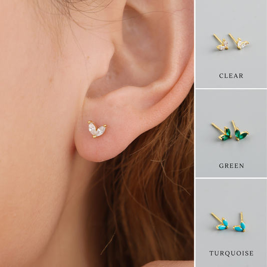 Melange Blanc - E100 gold flower stud earring, gold stud, flower studs