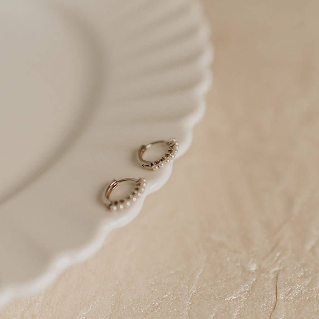 Mauve Jewelry Co. - Grace Pearl Hoops