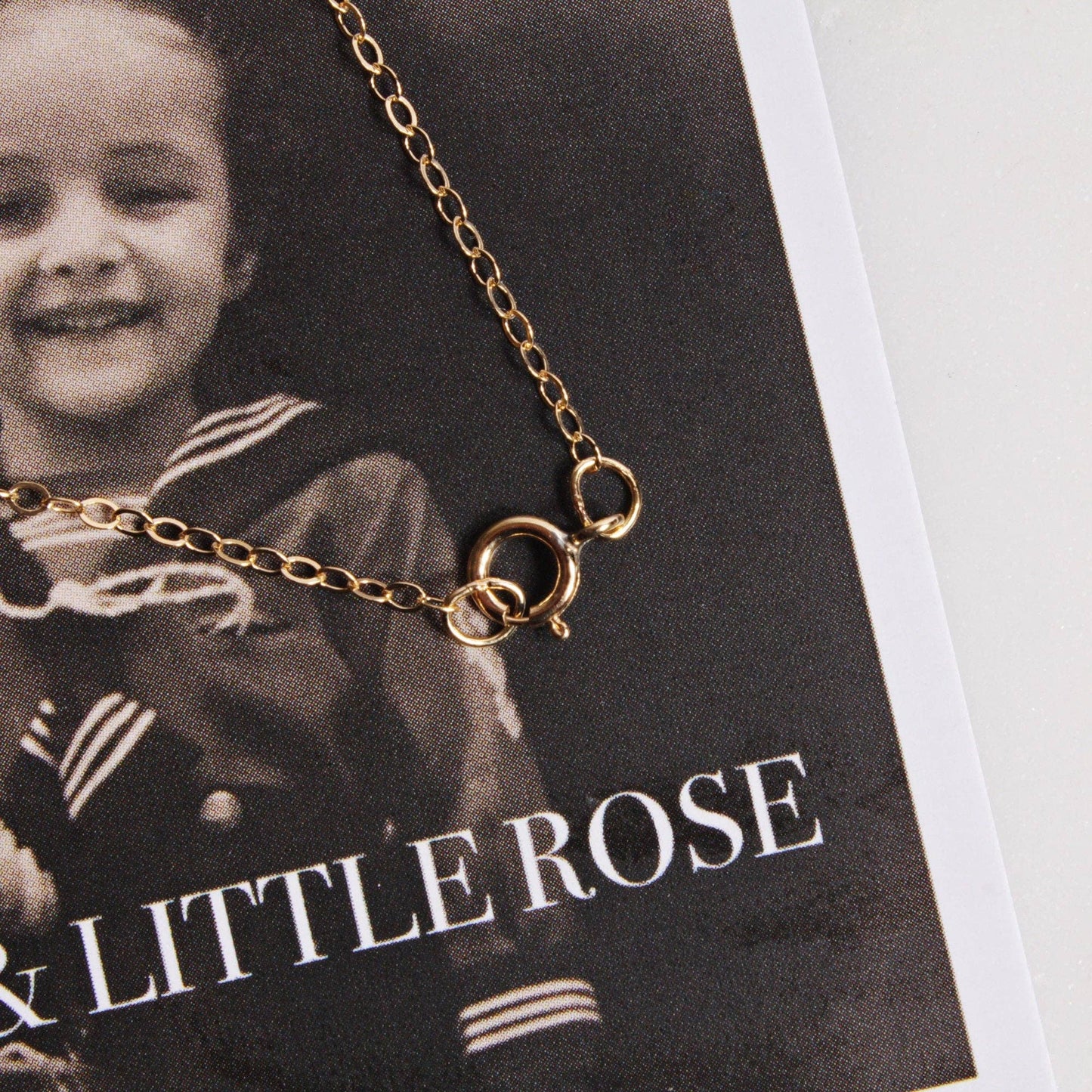 Soul & Little Rose - Green Onyx Long Bar Gold Necklace