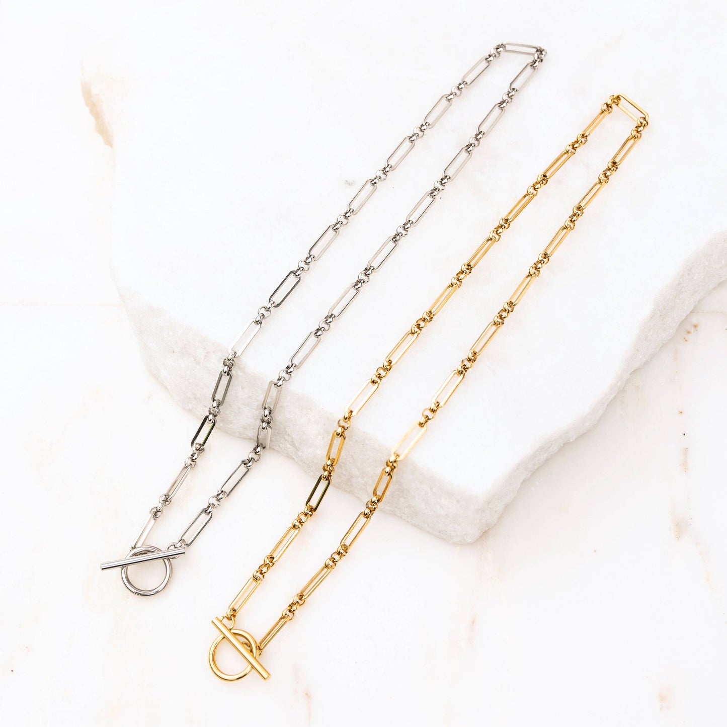 Aili's Corner - 18K STAINLESS STEEL TOGGLE CHAIN NECKLACE